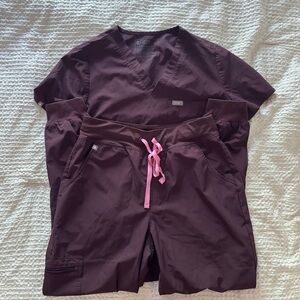 Figs Espresso scrub set